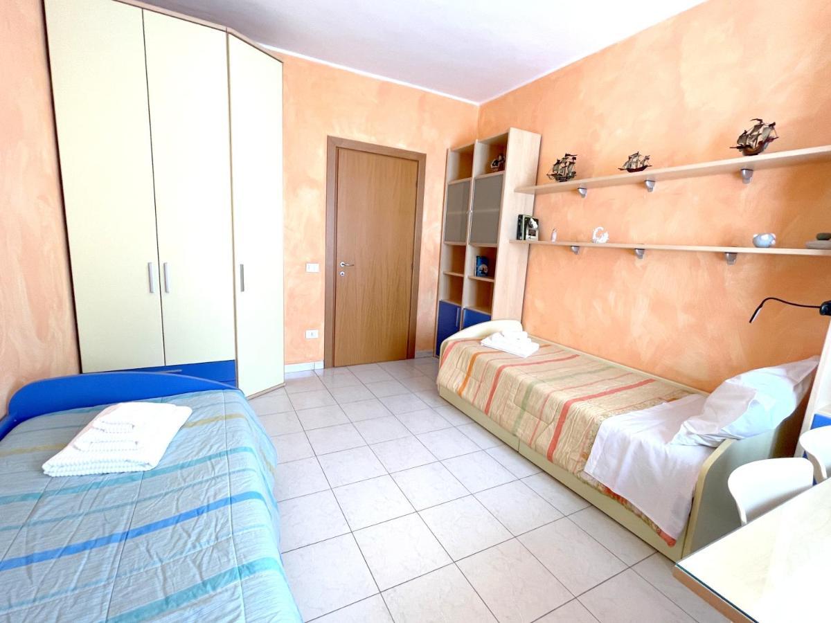 Accomodo Mib28 Bivano Navigli Apartment มิลาน ภายนอก รูปภาพ