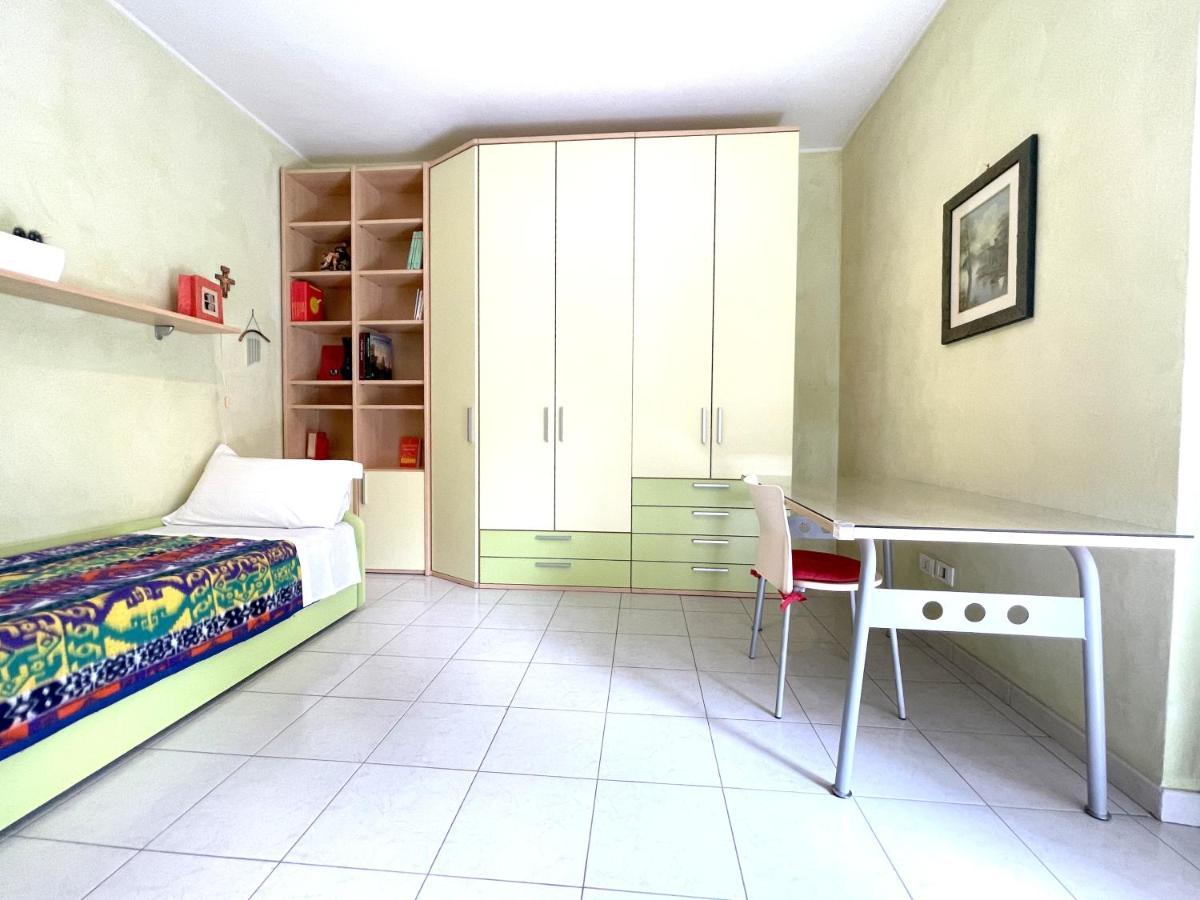 Accomodo Mib28 Bivano Navigli Apartment มิลาน ภายนอก รูปภาพ