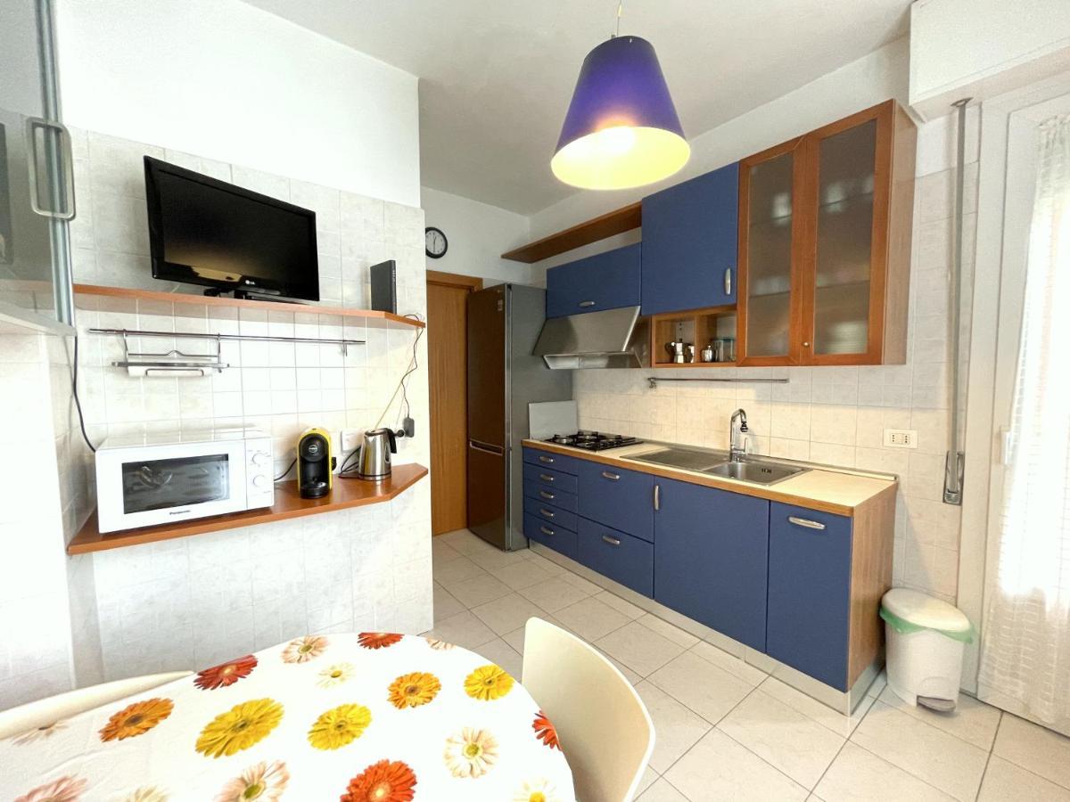 Accomodo Mib28 Bivano Navigli Apartment มิลาน ภายนอก รูปภาพ