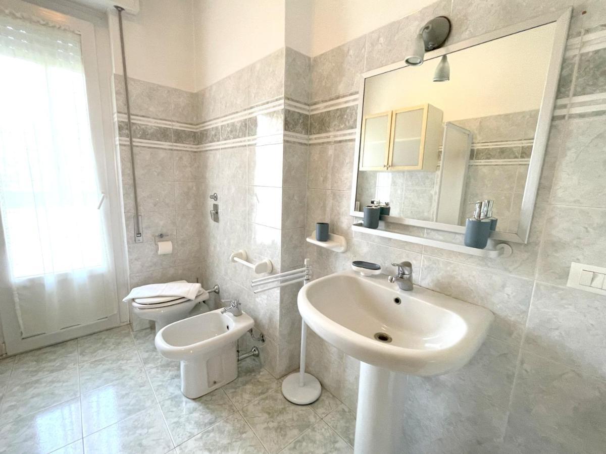 Accomodo Mib28 Bivano Navigli Apartment มิลาน ภายนอก รูปภาพ